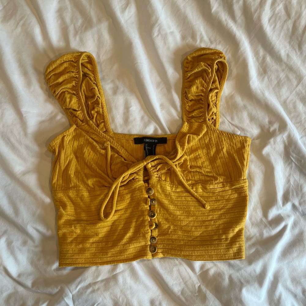 Forever 21 yellow crop top (s)